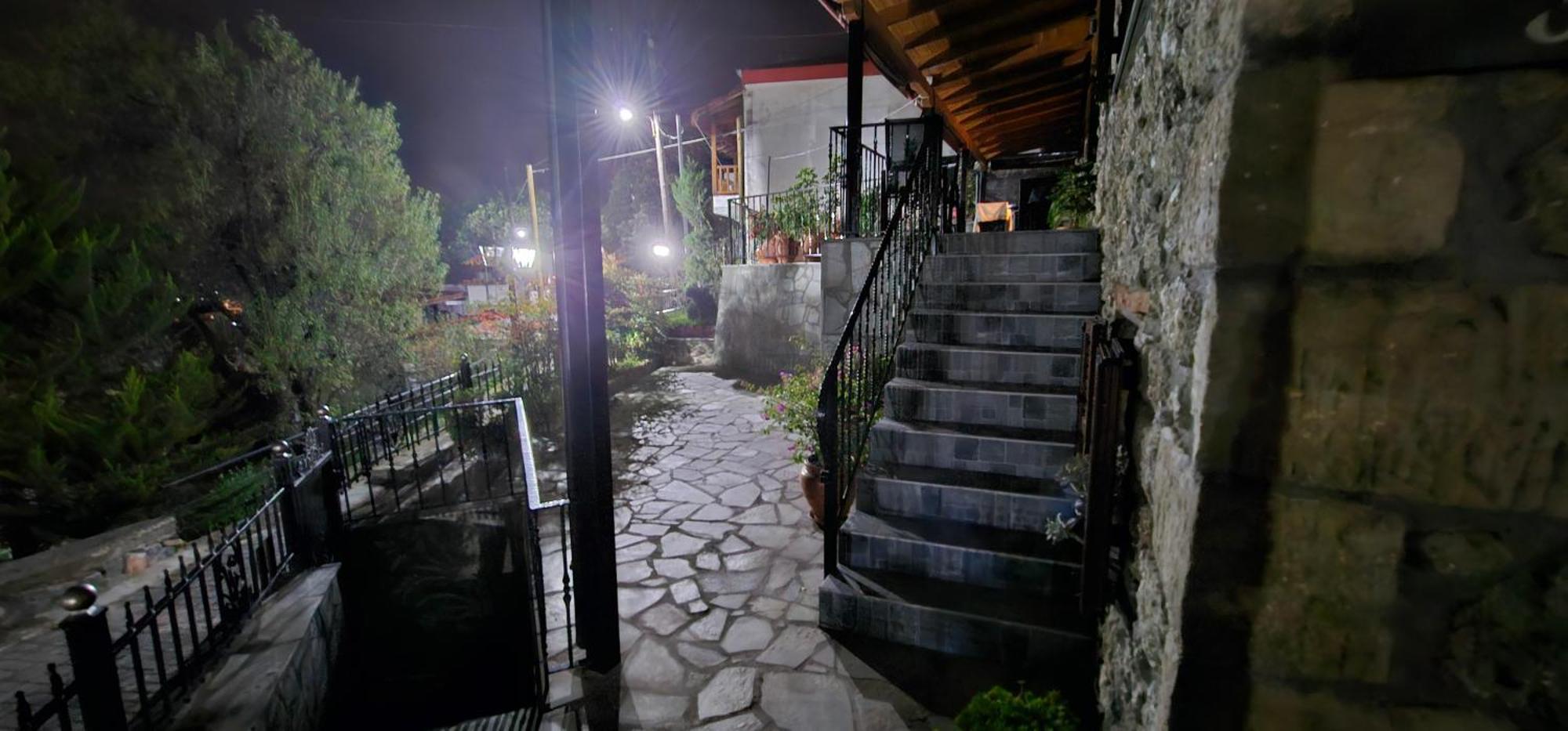 Voulas Traditional House Meteora 1 卡兰巴卡 外观 照片