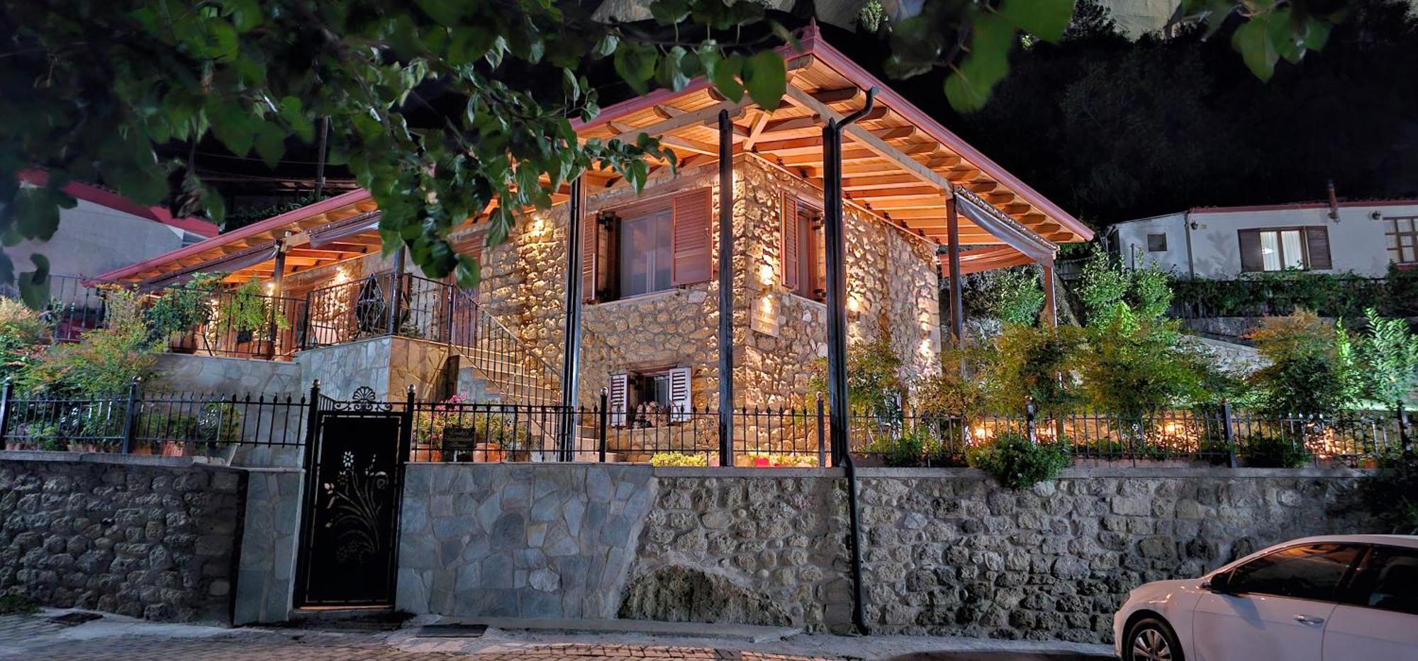 Voulas Traditional House Meteora 1 卡兰巴卡 外观 照片